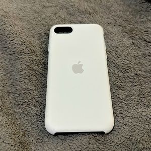 Official Apple iPhone SE case - white